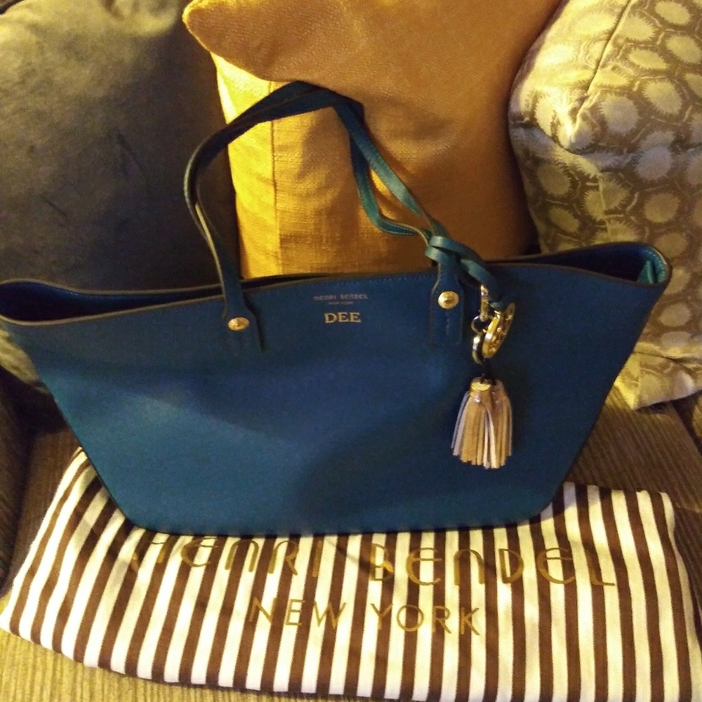 Brand new Henri Bendel tote bag.